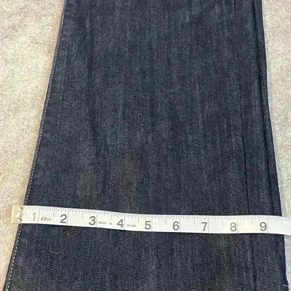 Fidelity Denim Octavia Wide Leg Denim Dark Wash 30” waist and 32 inch inseam - Picture 8 of 8